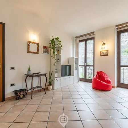 Apartment Estay - Fara 38 Urban Escape